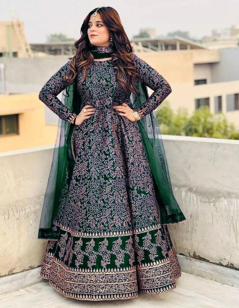 2 Pcs Women's Stitched Chiffon Hand Work Maxi Suit